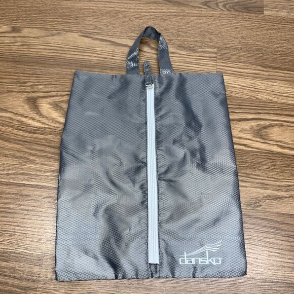 Dansko Bag Compartments Gray Carry on Travel / Workout / Overnight - Picture 1 of 4